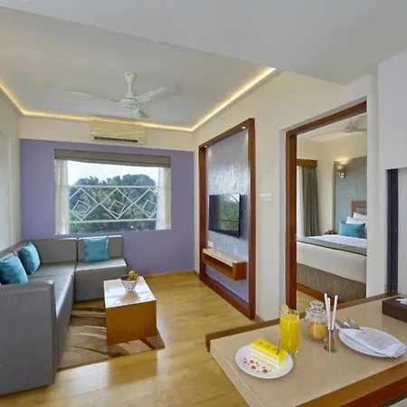 Noah Sky Suites Kochi Exterior photo